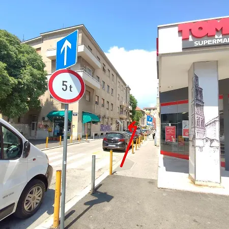 Appartamento Ana Leko *